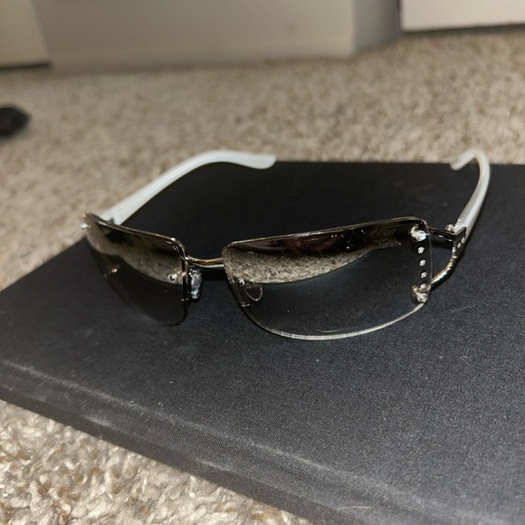 Sunglass bundle 😎 - Picture 4 of 4